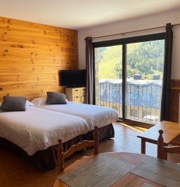 Galería de fotos de Apartaments Casa Vella Popaire