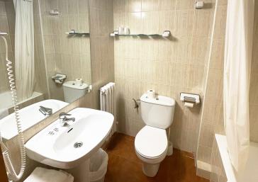 Studio avec mezzanine