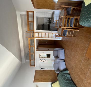 Studio avec mezzanine