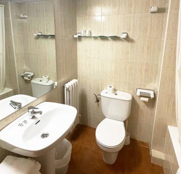 Studio avec mezzanine